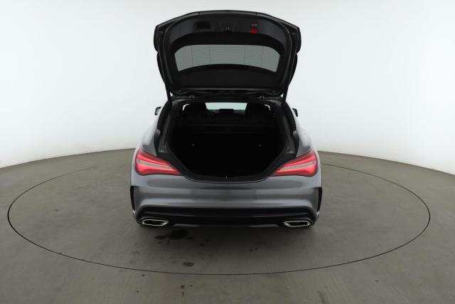 Mercedes Benz Cla Shooting Brake image 6