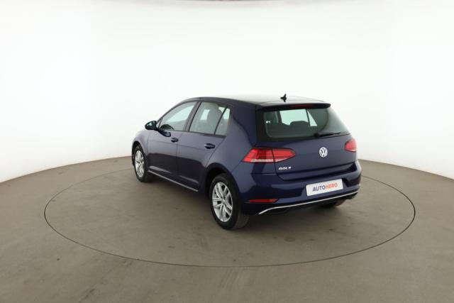 Volkswagen Golf image 5