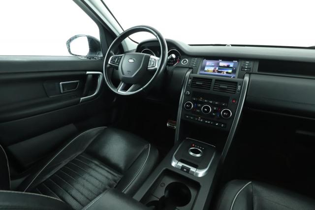 Land Rover Discovery Sport image 5