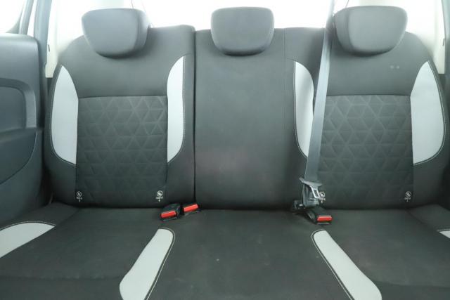 Dacia Sandero Ii image 3