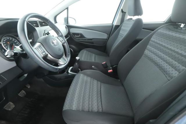 Toyota Yaris image 6