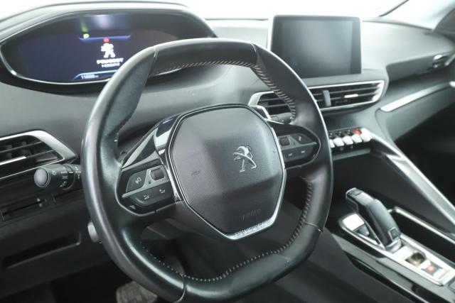 Peugeot 3008 image 1
