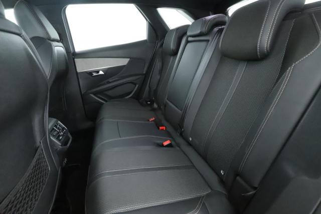 Peugeot 3008 image 1