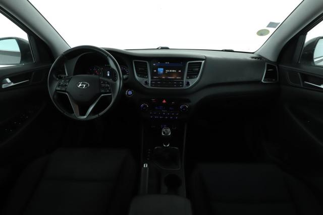 Hyundai Tucson image 6