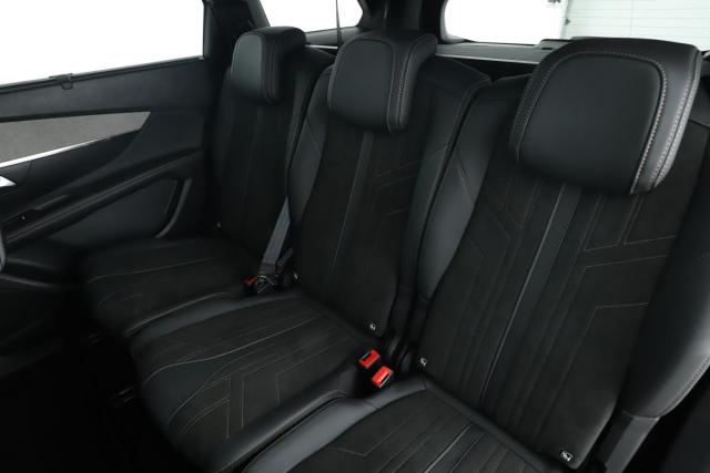 Peugeot 5008 image 1