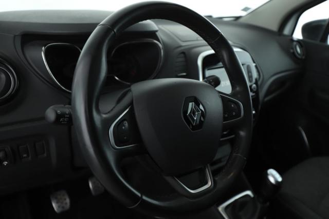 Renault Captur image 2