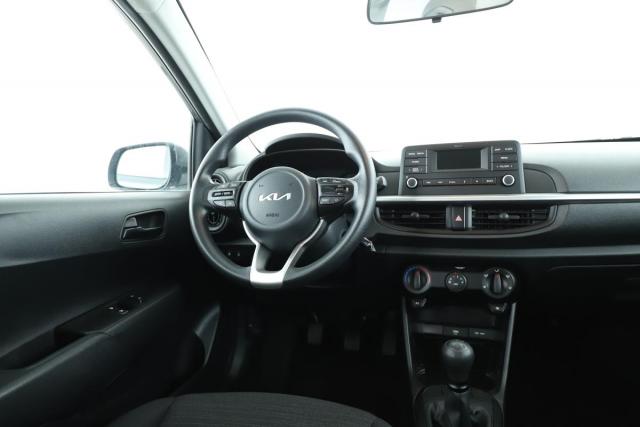 Kia Picanto image 8