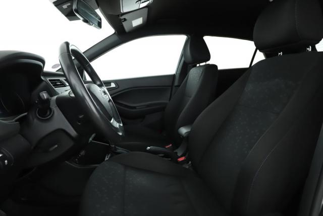 Hyundai I20 image 3