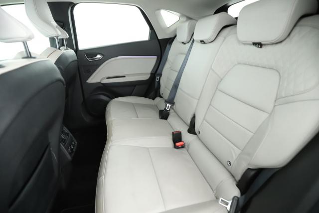 Renault Captur image 8