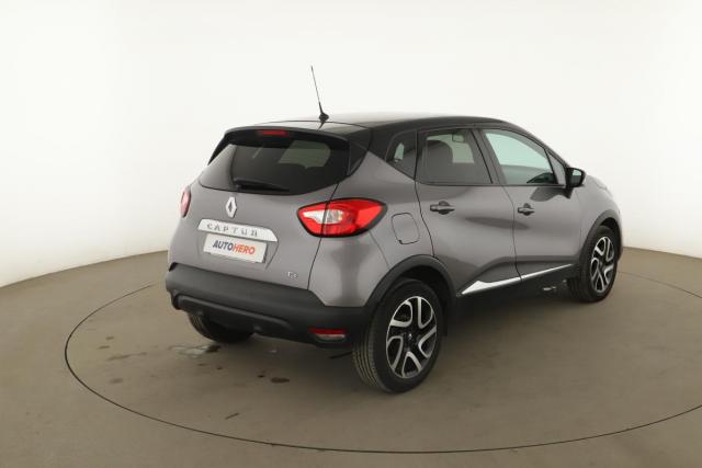 Renault Captur image 8