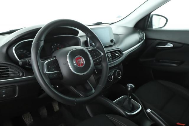 Fiat Tipo image 1