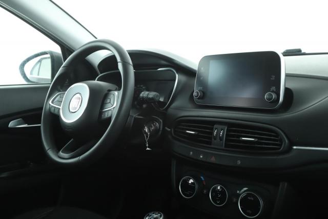 Fiat Tipo image 9