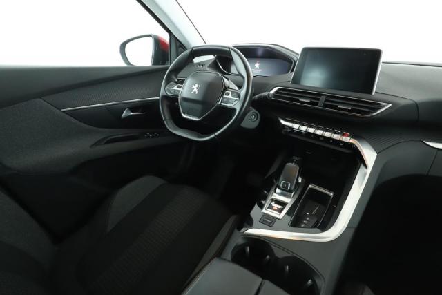 Peugeot 3008 image 9