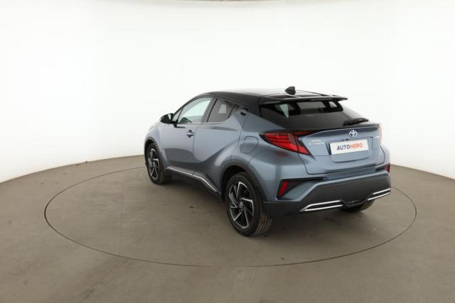 Toyota C-Hr image 3