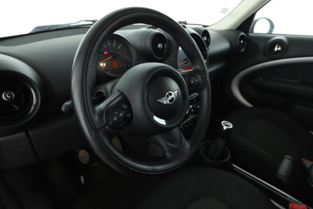 Mini Countryman image 3