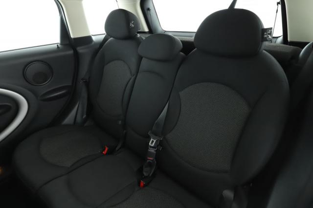 Mini Countryman image 8