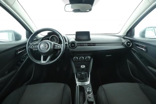 Mazda 2 image 6