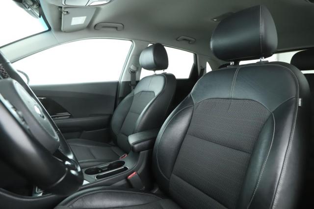 Kia Niro image 8