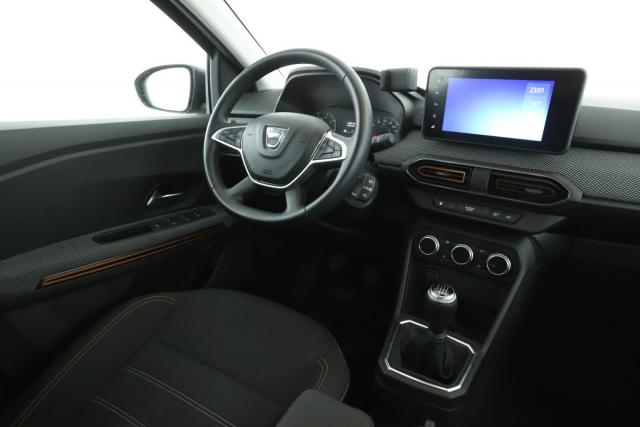 Dacia Sandero Iii image 2