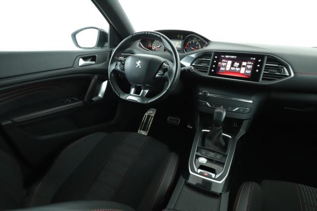Peugeot 308 image 9