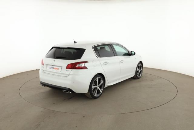 Peugeot 308 image 6