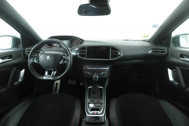 Peugeot 308 image 2