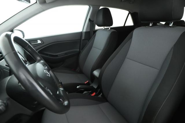 Hyundai I20 image 5