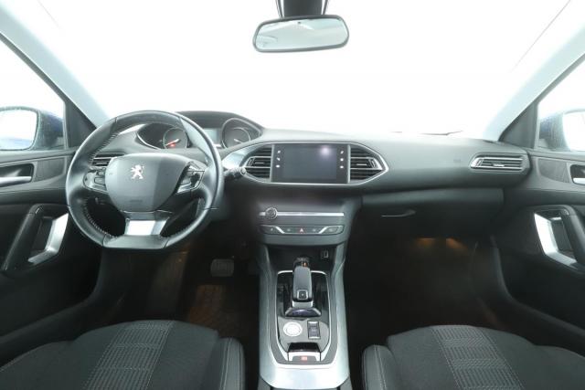 Peugeot 308 image 3