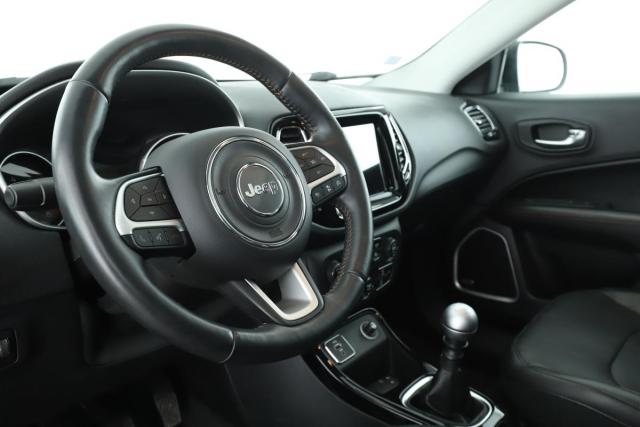 Jeep Compass image 1