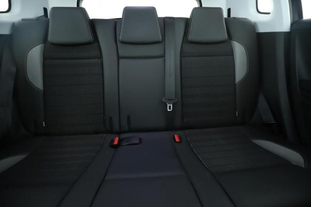 Peugeot 2008 image 7