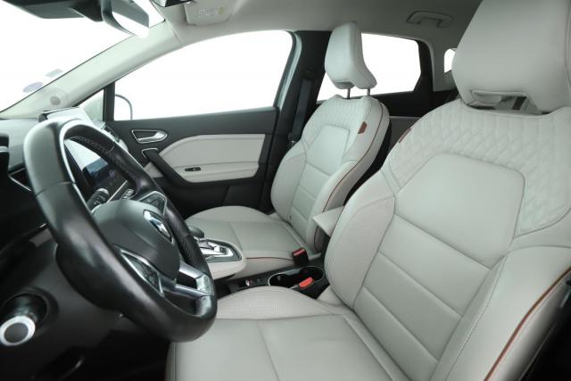 Renault Captur image 8