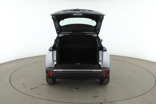 Peugeot 2008 image 3