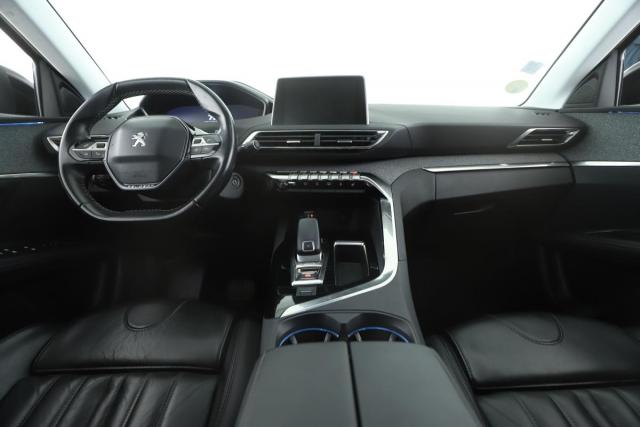 Peugeot 3008 image 1