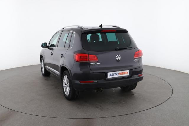 Volkswagen Tiguan image 8
