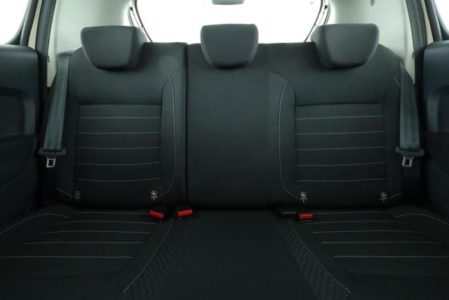 Dacia Sandero Ii image 2