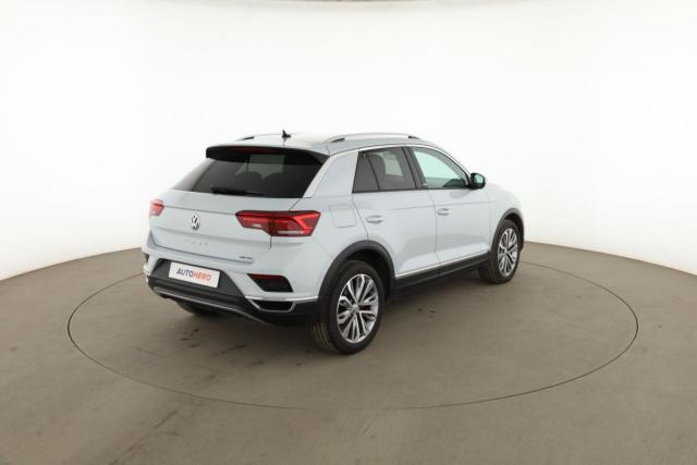 Volkswagen T-Roc image 8