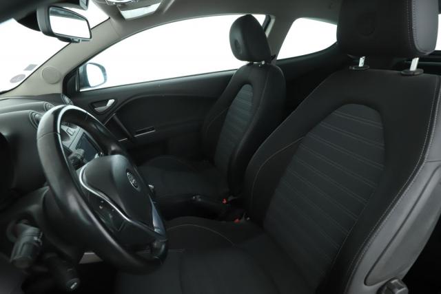 Alfa Romeo Mito image 7