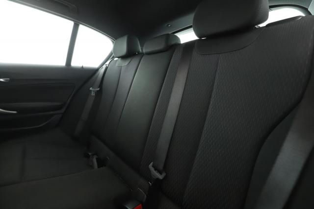 Bmw Série 1 image 3