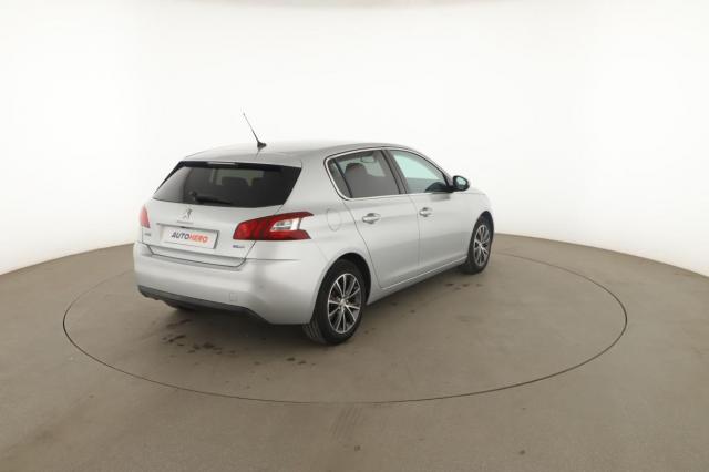 Peugeot 308 image 5