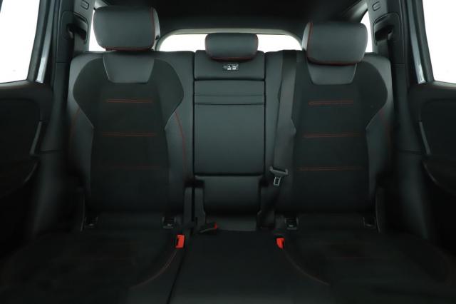 Mercedes Benz Glb image 1