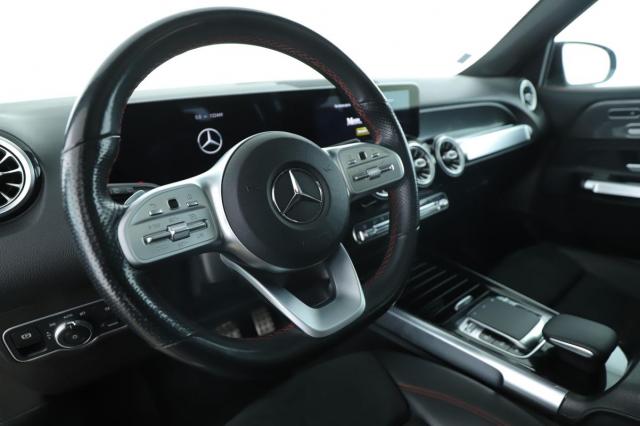 Mercedes Benz Glb image 7