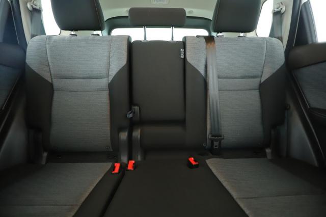 Nissan X-Trail image 8