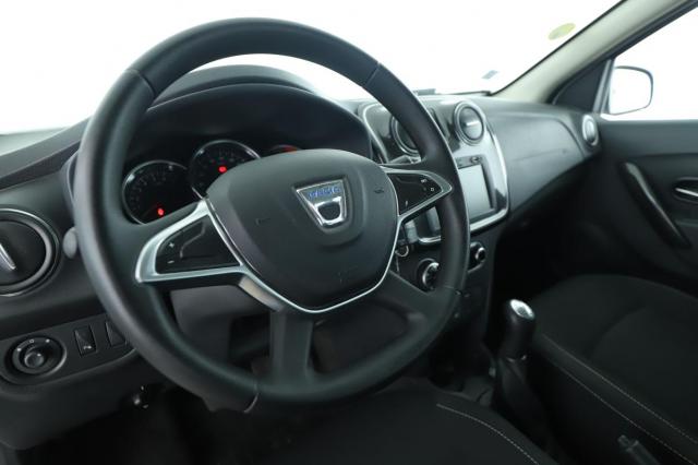 Dacia Logan image 7