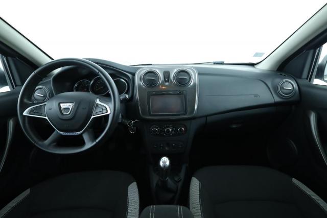 Dacia Sandero Ii image 2