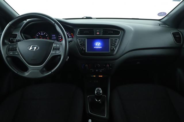 Hyundai I20 image 7