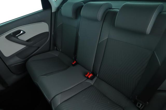 Volkswagen Polo image 6