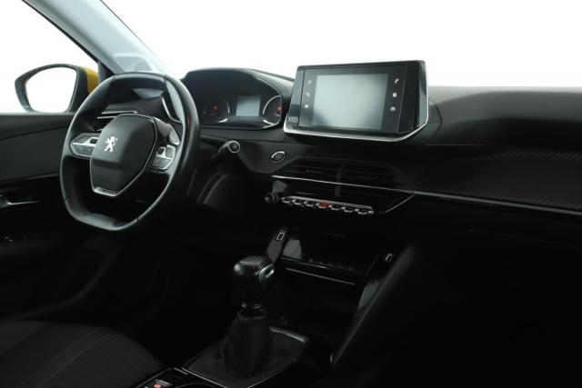 Peugeot 208 image 9