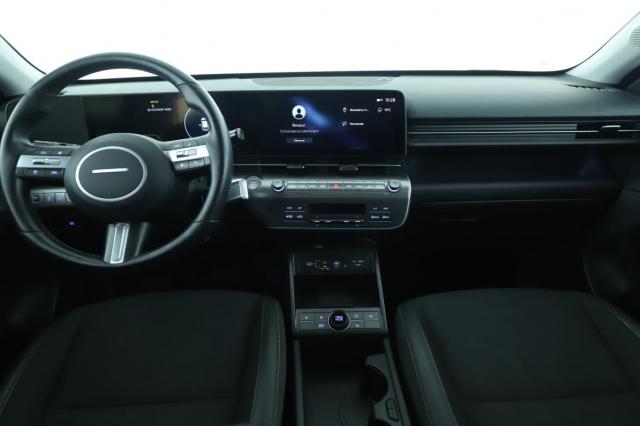 Hyundai Kona image 9