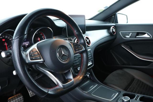 Mercedes Benz Cla Shooting Brake image 7