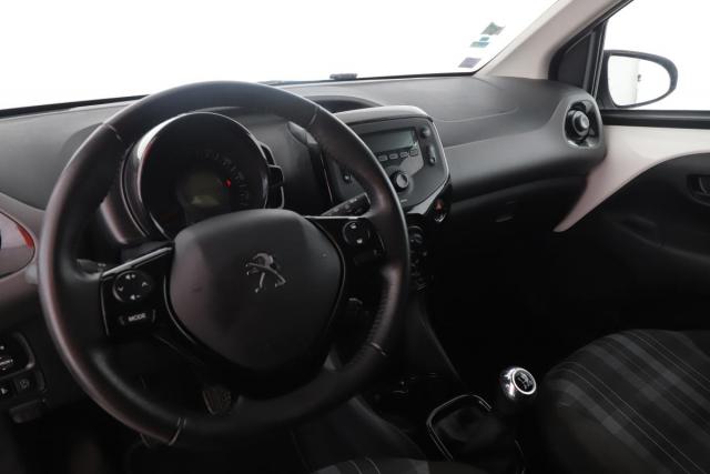 Peugeot 108 image 6